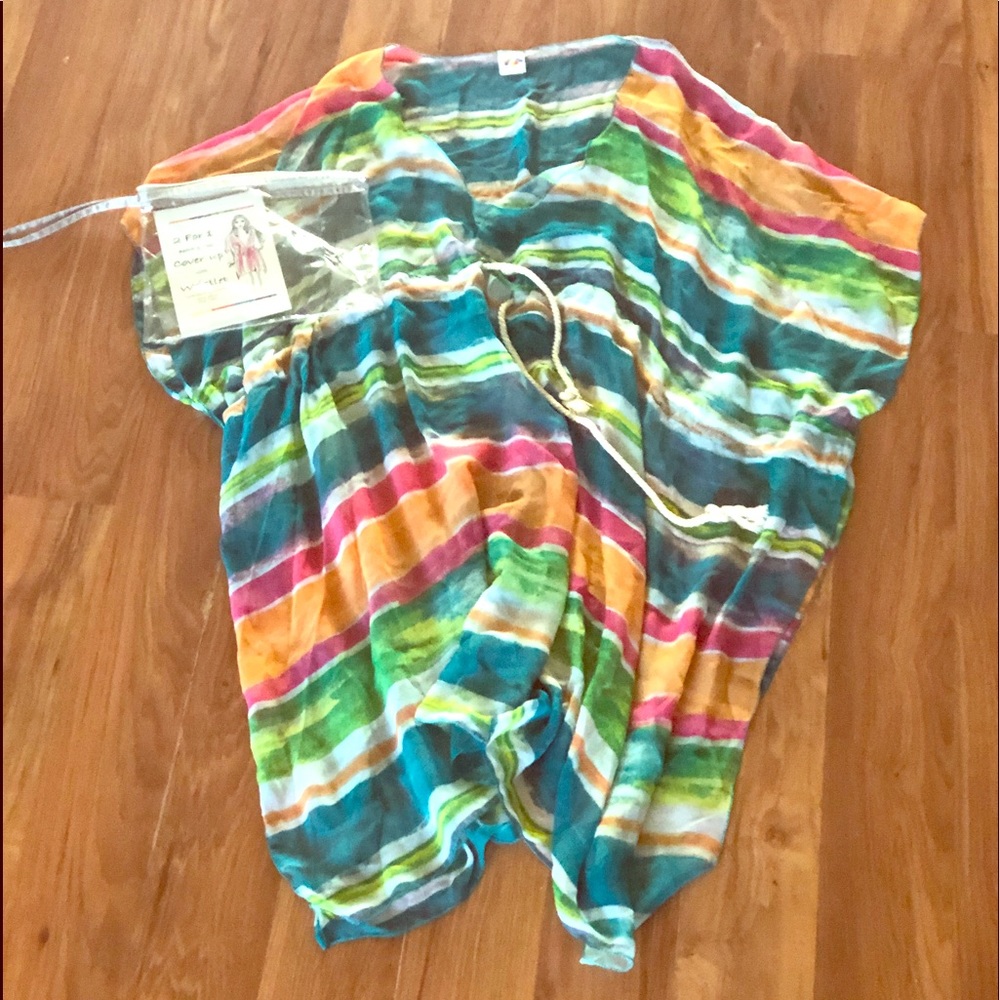 🆕🏝 BEACH & POOL COVERUP WITH WRISTLET 🆕